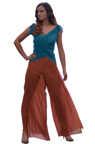 Hanna Bieńkowska kolekcja casual komplety na co dzień - elegancka i wyjątkowy komplet damski, bluzka ze spodniami, żorżeta jedwabna, kolor rudy i turkusowy, w pasek zapinany na rzep, design, na lato